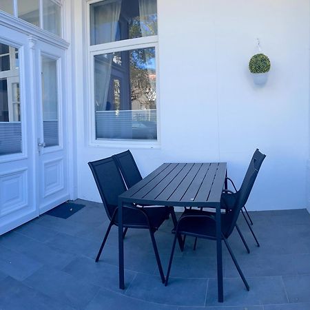 Haus Urvasi Lägenhet Lübeck Exteriör bild