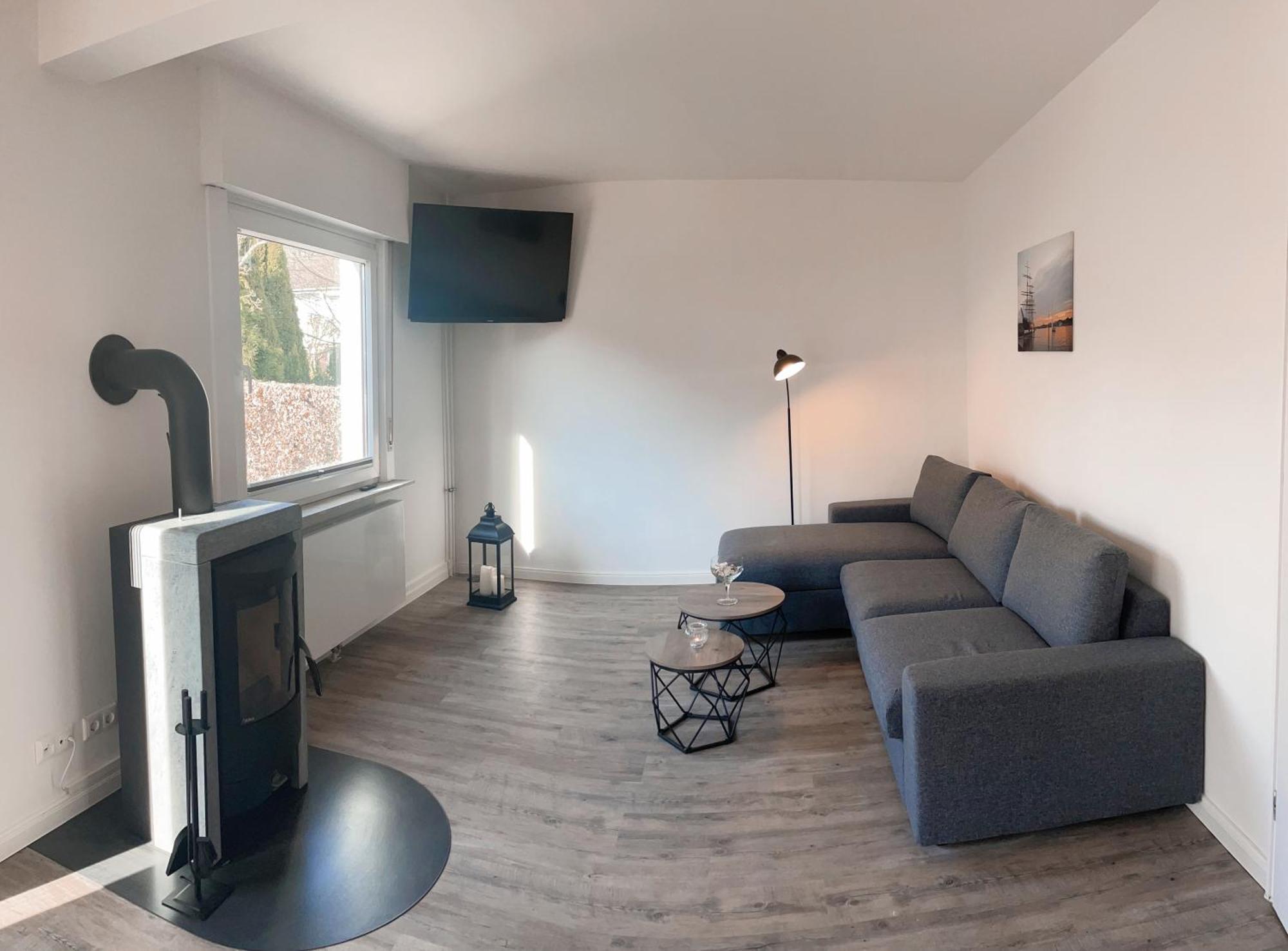 Haus Urvasi Lägenhet Lübeck Exteriör bild